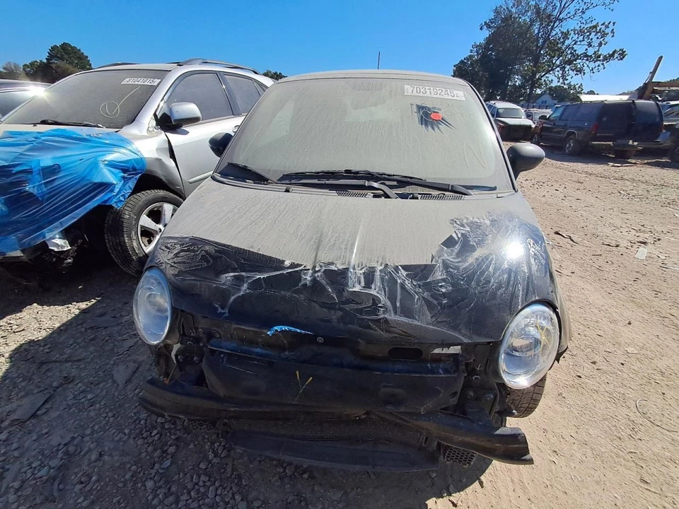 (LOCAL PICKUP ONLY) Hood 2 Door Fits 12-19 FIAT 500 2623386 - Image 1 of 1