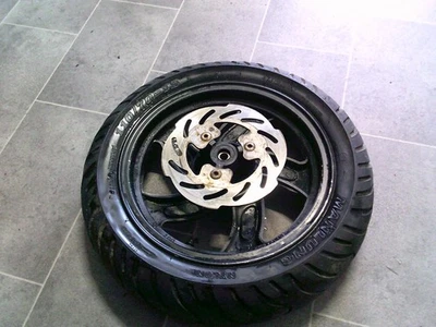 Pegasus S50 GP 4T Vorderrad Rad Reifen Felge + Bremsscheibe vorne #0256 - Bild 1 von 4