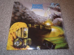 NUCLEAR ASSAULT -THE PLAGUE- AWESOME RARE FIRST PRESS 12" EP VINYL EXODUS SLAYER - Picture 1 of 4