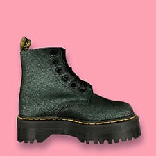 Dr. Martens 