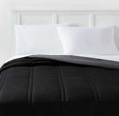 Room Essentials Full/Queen Lofty Microfiber Comforter, New - Image 1 of 4