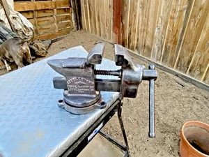 VINTAGE LITTCO LITTLESTOWN,PA.No.140 SWIVEL ANVIL BENCH VISE ,4'' JAW,19 LB VICE - Picture 1 of 14