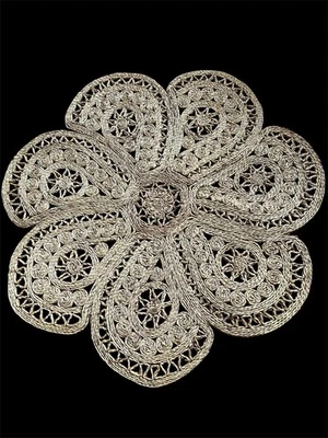 Vintage Floral Shaped SeagrassRush Straw Rug HandwovenOrganic Floor Mat 36" - Image 1 of 4