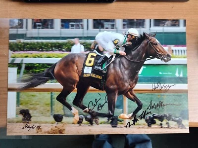 FOTO KODAK ENDURA AUTOGRAFIADA 11 X 17 ENTRENADOR JOCKEY RACHEL ALEXANDRA propietarios Foto 1 de 3