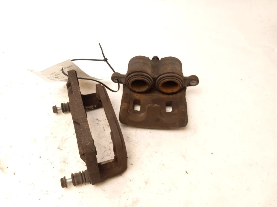 Pinza de conductor delantero para Subaru Outback 2003-2012 Foto 1 de 4