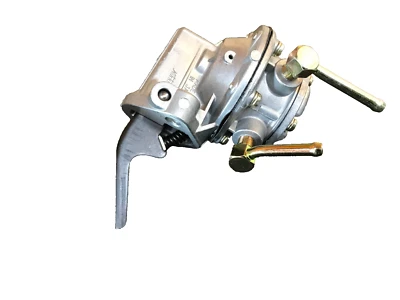 Bomba de combustible Vera / Nikki - 5101984 / 3700503 - Para Nissan Datsun 310 79 - 81 Foto 1 de 4