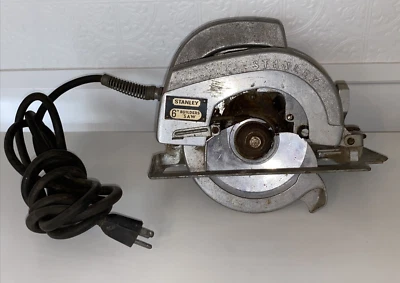 Sierra Circular Eléctrica 6 1/2 Constructor Vintage Stanley Modelo H65D, Excelente Estado Foto 1 de 4