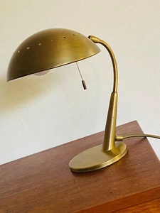 Lampada da tavolo Hillebrand in ottone anni 60 - Foto 1 di 12