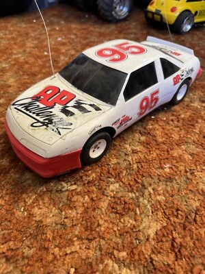 Vintage R/C Race Car!!! Not Tested! - Image 1 of 4