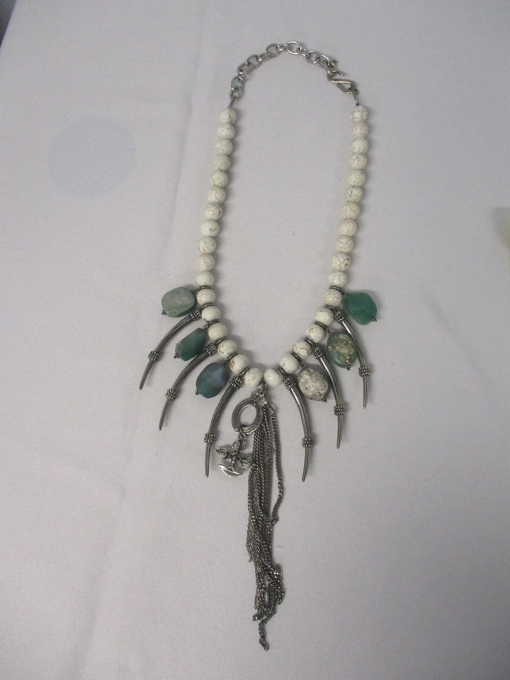LOVE HEALS TRIBAL WHITE STONE BEAD NECKLACE w GREEN STONE SILVER TOOTH NECKLACE - Image 1 of 4