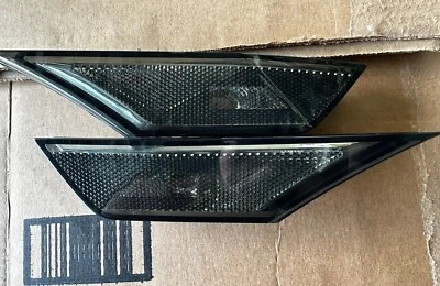 Luces de señalización laterales LED de humo para Honda Civic 2016-2021 Foto 1 de 4