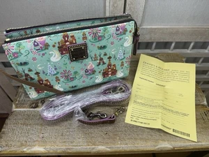 Disney Dooney & Bourke Bag - The Nutcracker And The Four Realms Crossbody - Picture 1 of 6