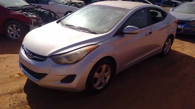 Guantera ELANTRA 2011 256129 Foto 1 de 4