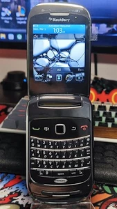 BlackBerry 9670 Curve Mai Usato Molto Raro - Zdjęcie 1 z 17