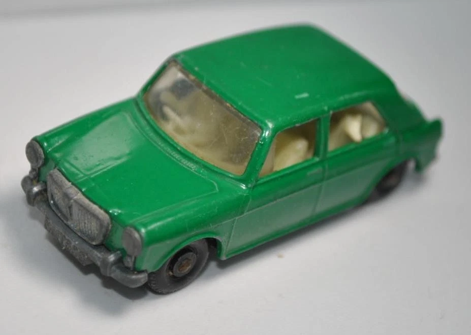 LESNEY MATCHBOX 1-75 SERIES (UK) - MG 1100 SALOON - BPW - #64 - Imagem 1 de 1