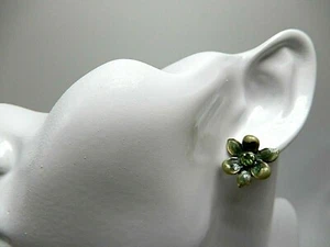 1928 Jewelry Co Blue Enamel Flower Green Rhinestone Center Stud Earrings 3/4 In - Picture 1 of 7