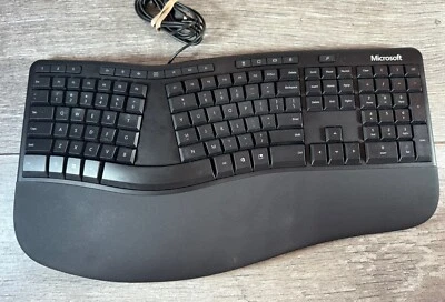Microsoft Natural Wired Ergonomic Keyboard Model 1878 - Black ~Tested~ - Image 1 of 4