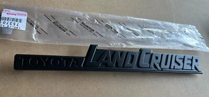 70 SERIES LANDCRUISER QUARTER PANEL BADGE - MATTE BLACK 75370-60020 - Picture 1 of 3