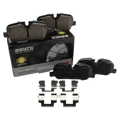 Juego de pastillas de freno de disco cerámicas traseras Akebono Euro Ultra y herrajes para Land Rover LR4 Foto 1 de 4