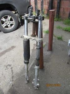 1989 yamaha xt350 forks and triple clamps - Picture 1 of 1