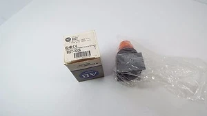 ALLEN BRADLEY 800T-R20 PILOT IGHT CONTROL UNIT AC/DC 240V NEON AMBER - Picture 1 of 3