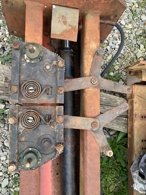 1965 1966 Ford Mustang OEM LH Driver Rear Quarter 1/4 Window Regulator 1967 1968 - Image 1 of 2