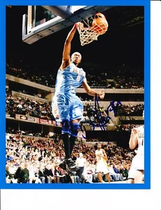 DENVER NUGGETS D. JOHNSON #8 SIGNED DUNKING 8X10 - Picture 1 of 1