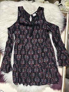Mudd Girls S 7/8  Cold Shoulder Black Floral Ruffle Hem Bell Sleeve Swing Dress - Picture 1 of 6