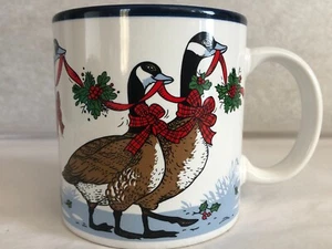 Vintage POTPOURRI PRESS Christmas Canada Geese Ceramic 1987 Coffee Mug Tea Cup - Picture 1 of 8