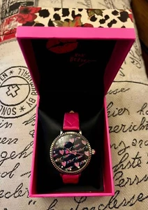 Betsey Johnson Love Hearts Watch with Pink Strap Brand New / Boxed - Picture 1 of 4