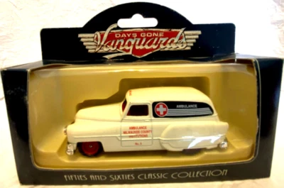 Ambulancia Milwaukee Lledo Days Gone Vanguard 1953 furgoneta de reparto Pontiac nueva en caja Foto 1 de 4