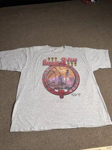 VTG Starter Chicago Bulls Repeat 3 Peat Championship Shirt Men's Size XL - Picture 1 of 9