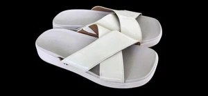 UGG Emily Strap Platform Slides White Paten Leather Shoe Sandals COMFY Sz 8 $100 - Picture 1 of 7