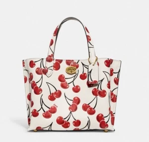 Nuevo con etiquetas Bolso Bandolera Coach CA111 Willow 24 Con Estampado de Cereza - Imagen 1 de 10