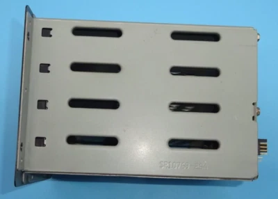 80H102209-009 4-Port SAS HDD Backplane Cage Käfig Rahmen SR10769-26A#NT4210 - Bild 1 von 3
