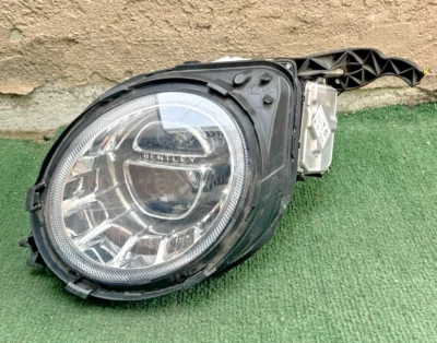 FARO LED CONDUCTOR DELANTERO IZQUIERDO BENTLEY BENTAYGA 2017-2020 OEM 36A941005H Foto 1 de 4