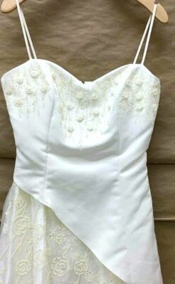 Wedding Dress, Cream Size XS Dollar NWT - Image 1 of 4