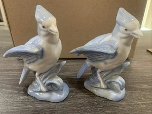 Lot of 2 Vintage Blue Jay Porcelain Ceramic Bird Figurines, 5.5" Tall - Picture 1 of 3