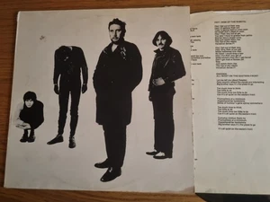 THE STRANGLERS – BLACK AND WHITE 1978 LP First UK Pressing United Artists - Picture 1 of 11