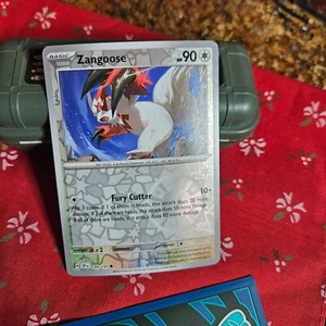 Zangoose #149/191 SV:08 Surging Sparks Reverse Holo Common - Pokemon Cards G15 - Picture 1 of 2