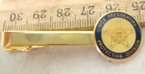 VICE PRESIDENTIAL PROTECTIVE DIVISION~UNITED STATES SECRET SERVICE TIE CLASP - Picture 1 of 4
