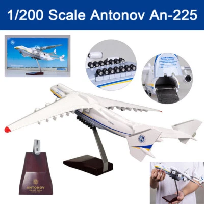 Modelo de avión pintado escala 1/200 An-225 Antonov Ucrania transporte estratégico EE. UU. Foto 1 de 4
