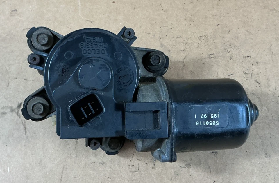 Motor limpiaparabrisas delantero Toyota Corolla 1993-1997 22111650 Foto 1 de 4