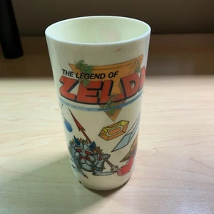 1989 LEGEND OF ZELDA NINTENDO DRINKING CUP - U.S.A. Peter Pan Industries -RARE! - Picture 1 of 12