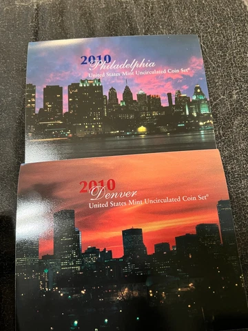 This is for 3, 2010 P&D U.S. uncirculated MINT SET.  28-coin sets Each with COA Cover