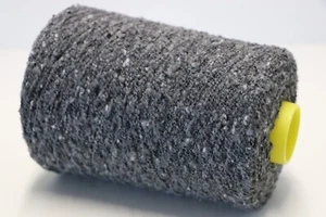 B10 (59,96€/kg) 250g NOPPEN BOUCLÉ EFFEKTWOLLE GRAUANTHRAZIT (5) Zwirn Angora - Bild 1 von 8