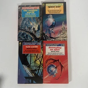 Neil R. Jones - Professor Jameson Space Adventure. Books 2-5 - paperback - Foto 1 di 12