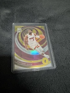 2022 Spectra Dwayne Wade Gold /10 - Picture 1 of 2