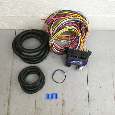 Kit de actualización de bloque de fusibles arnés de cables Volkswagen Karmann Ghia Street Rod Hot Rod Foto 1 de 4