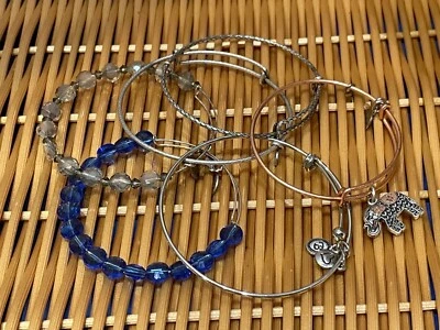 LOTE DE 6 PULSERAS ALEX & ANI CHARM TONO PLATA COBRE PLATA ELEFANTE CUENTAS  Foto 1 de 4